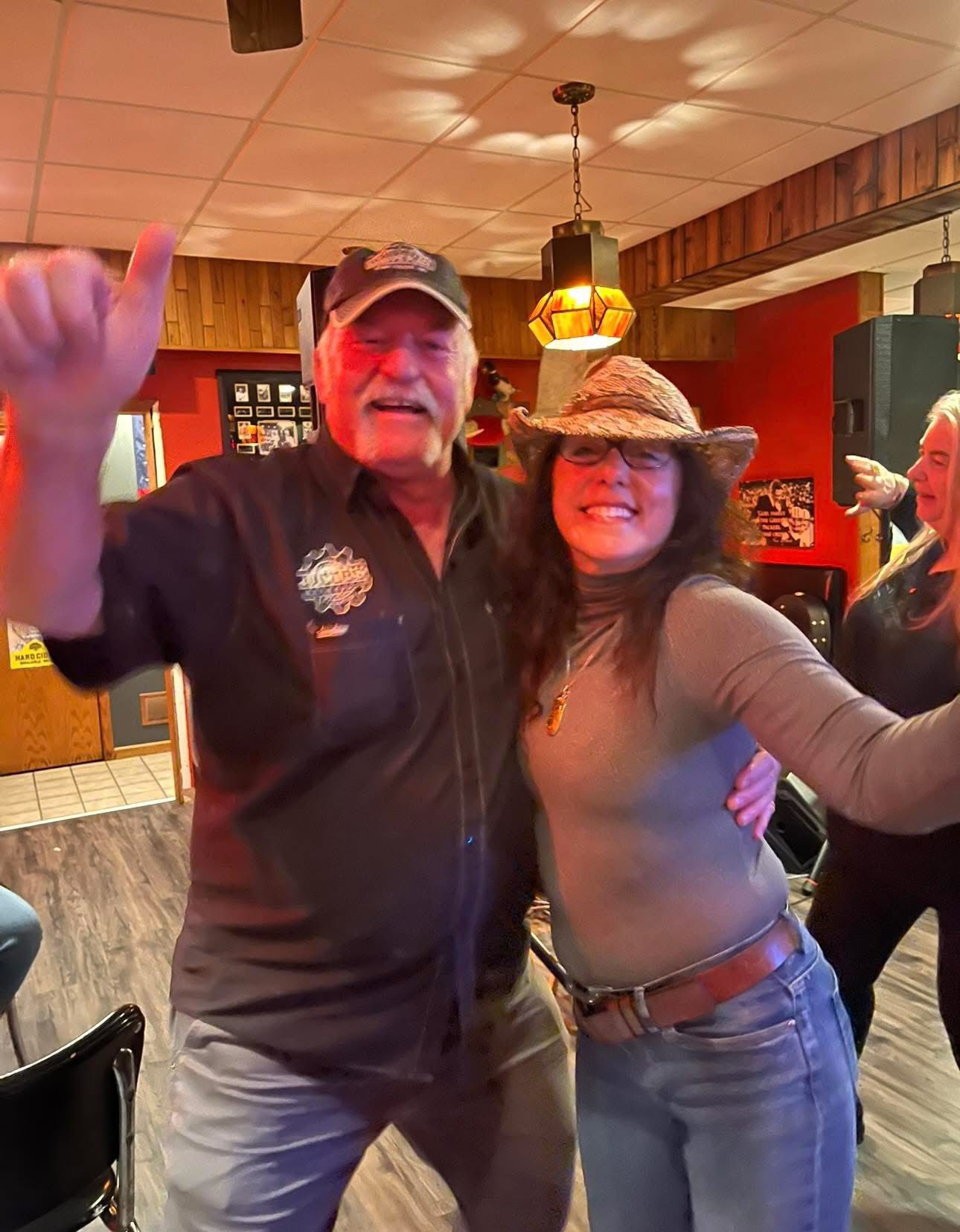 Anne Beedle GoFundMe-Galesville Wisconsin, Obituary: Anne Beedle Who Operates Beedles Bar And Restaurant Died Of A Severe Traumatic Brain Injury